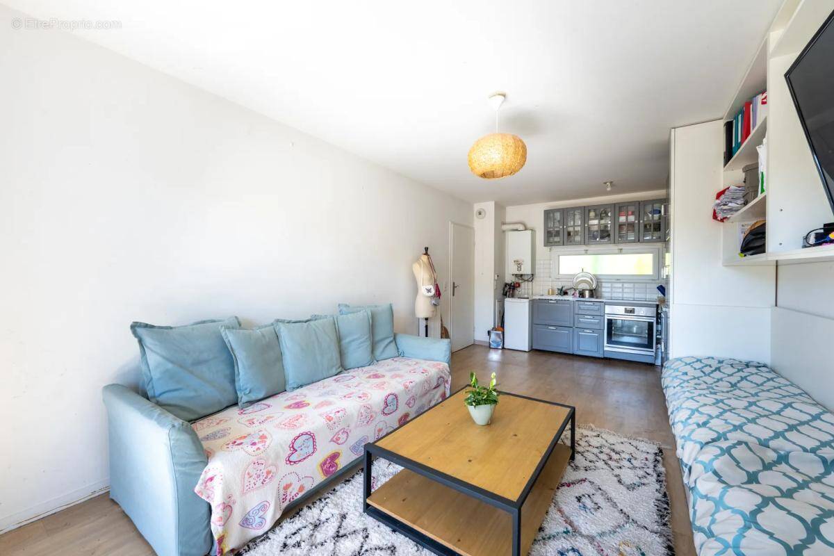 Appartement à LES MUREAUX