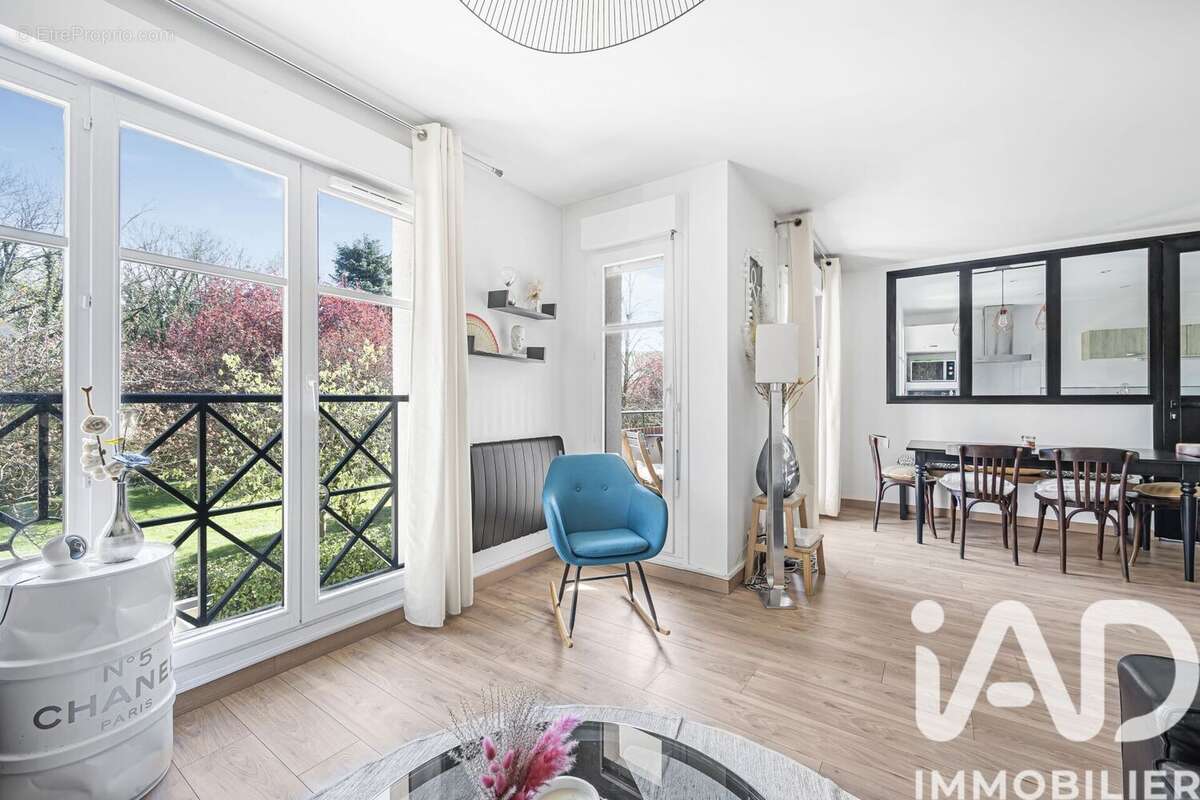 Photo 2 - Appartement à NOISY-LE-GRAND