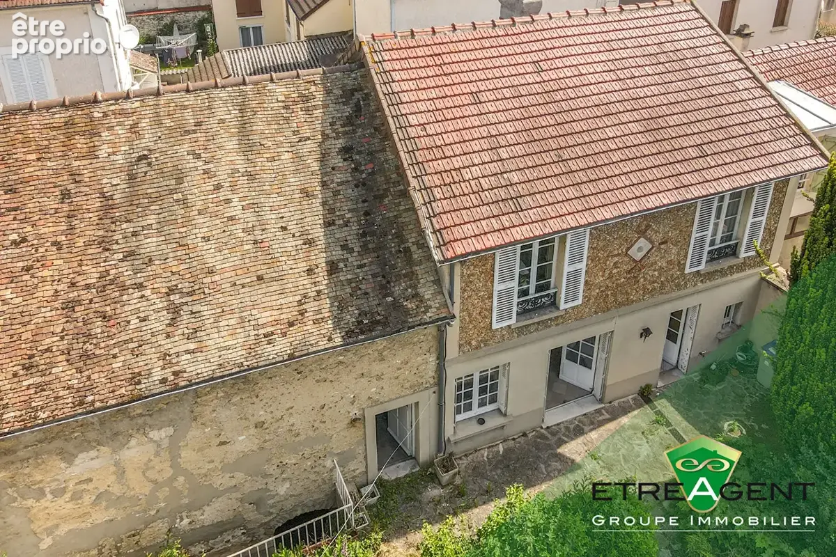 Maison 3 pièces de 88m² + cour + hangar de 45m² + cave - photo 9