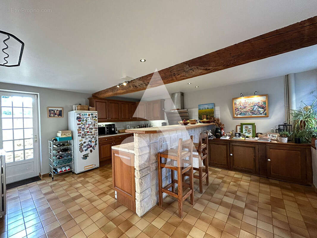 Maison à SAINT-GERMAIN-SOUS-DOUE