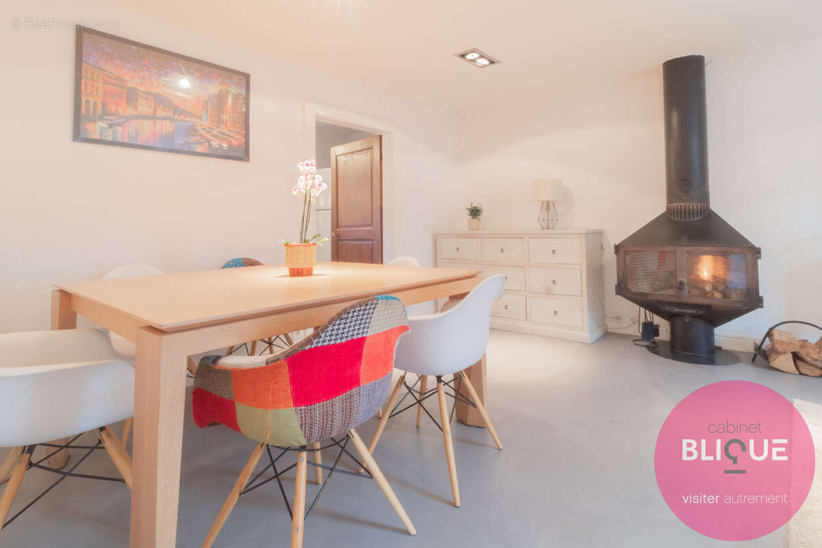 Maison à JALLAUCOURT