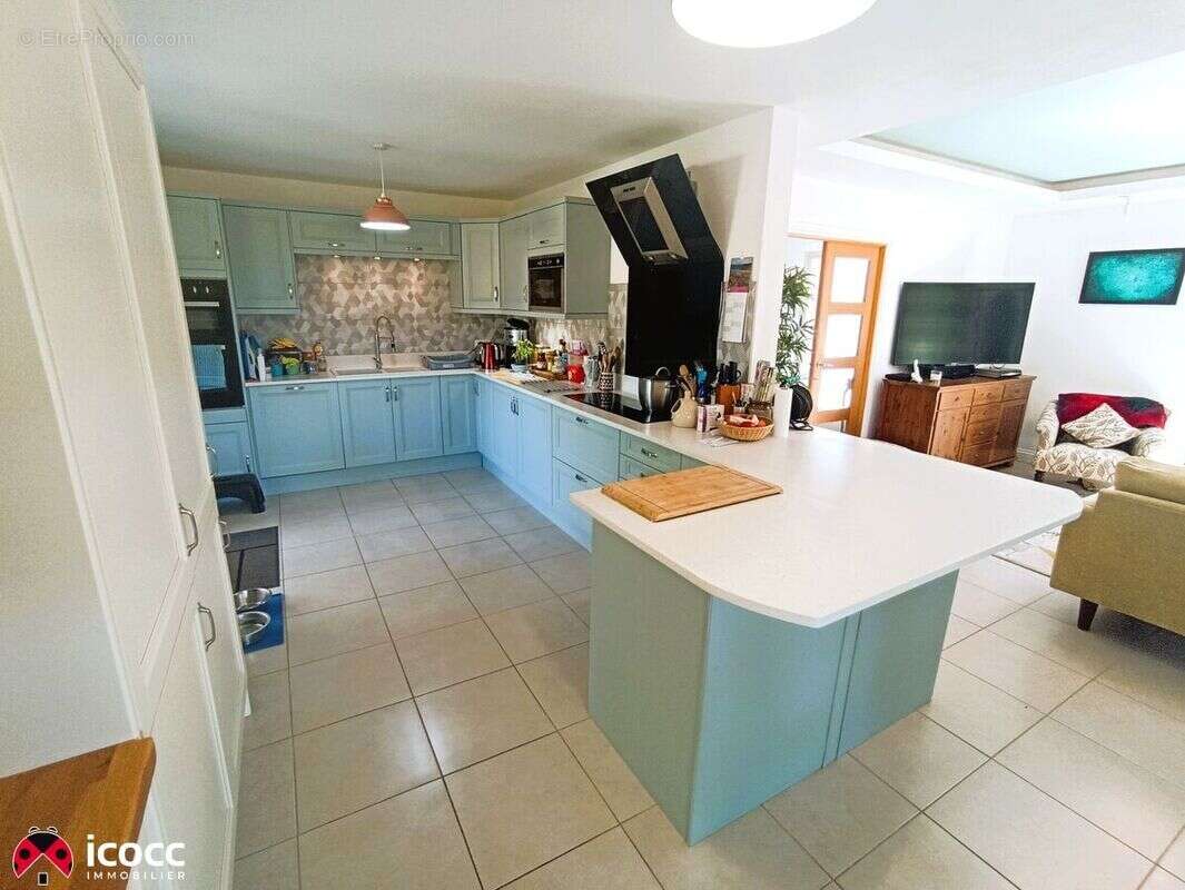 Maison 168 m² à La Bretonniere-La-Claye  - photo 5