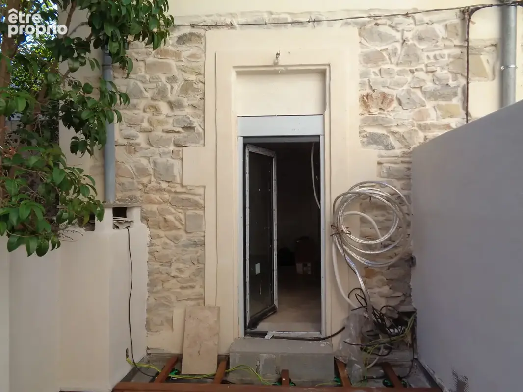 Gard Nimes Studio avec mezzanine - photo 5