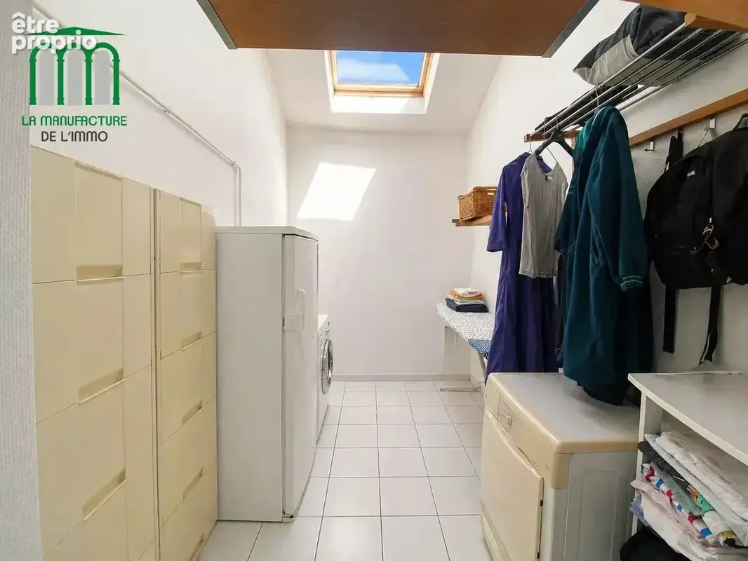 villa de 184m² avec piscine et dépendances / saint-galmier - photo 23