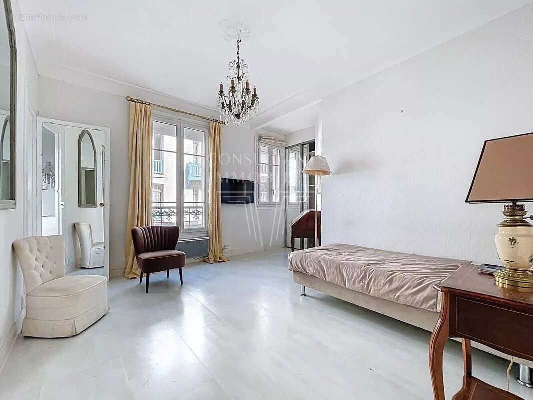 Deauville centre – élégant appartement 3 pièces avec terrasse - photo 4