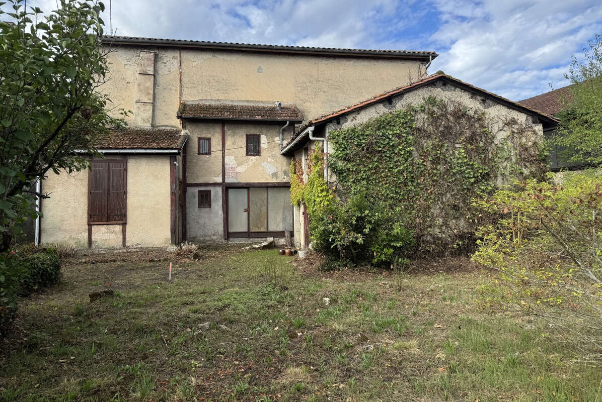Maison de ville Casteljaloux à rénover ? 152 m² habitables avec grenier aménageable et garage - photo 7