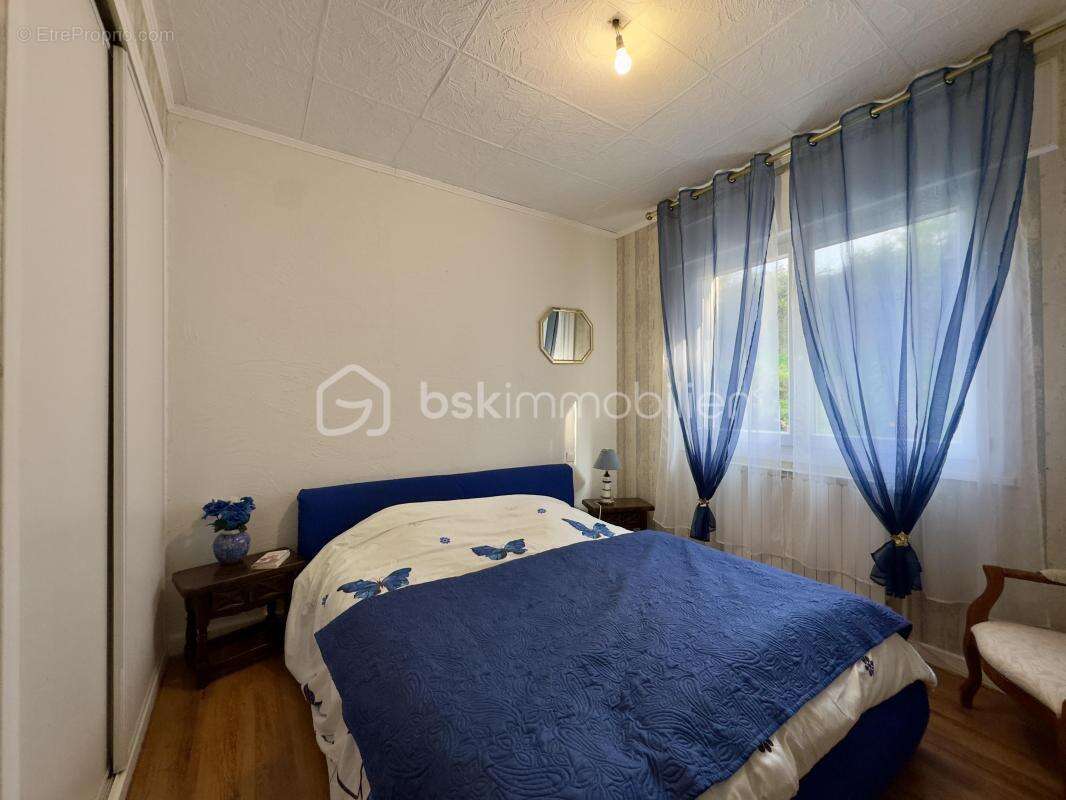 Villa 200 m² – Piscine à débordement – Terrain 2 500 m² – Aucun vis-à-vis - photo 11