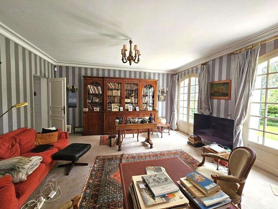 Maison à MATHIEU