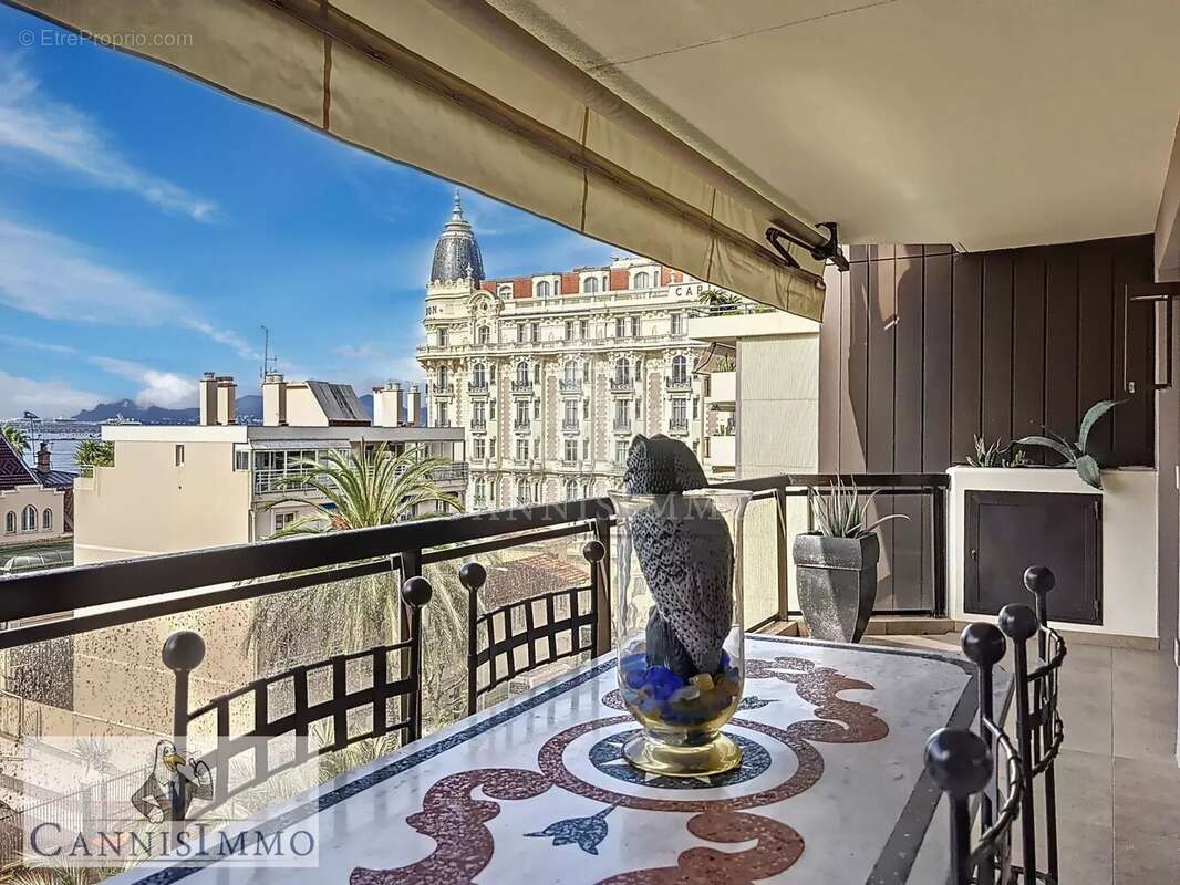 Appartement à CANNES