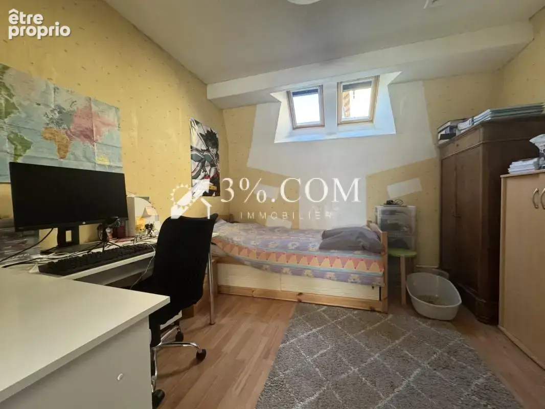 3%COM Maison avec 4 chambres + Grange indépendante - photo 6