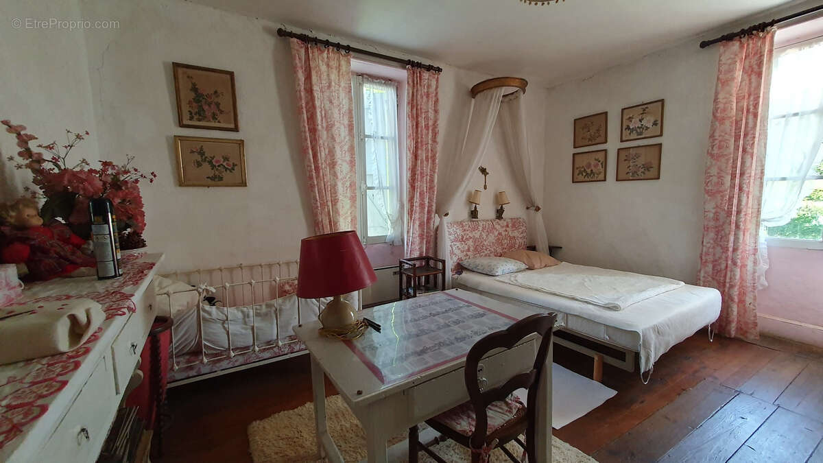 Maison à CAPDENAC-GARE