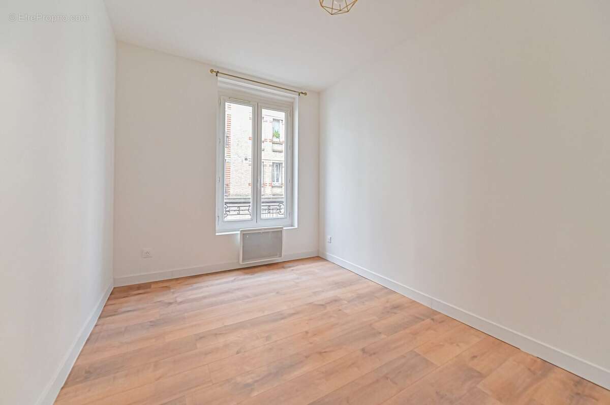 Appartement 42 m² à Clichy  - photo 3