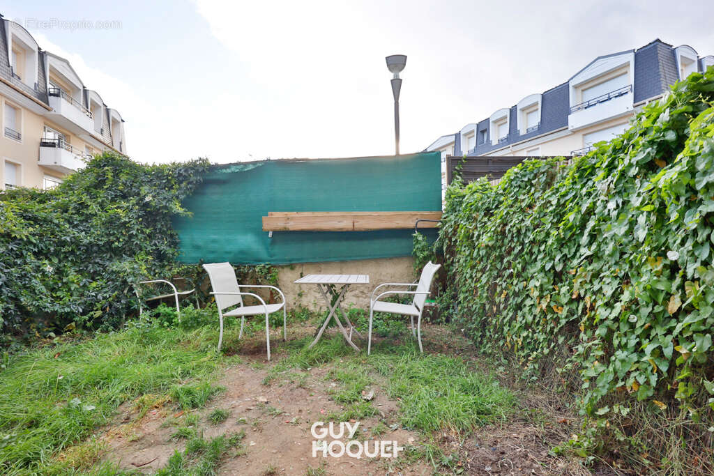 Appartement à BRIE-COMTE-ROBERT