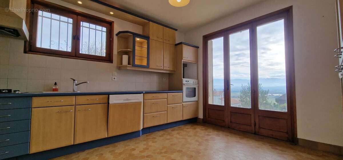 Maison à MOURS-SAINT-EUSEBE