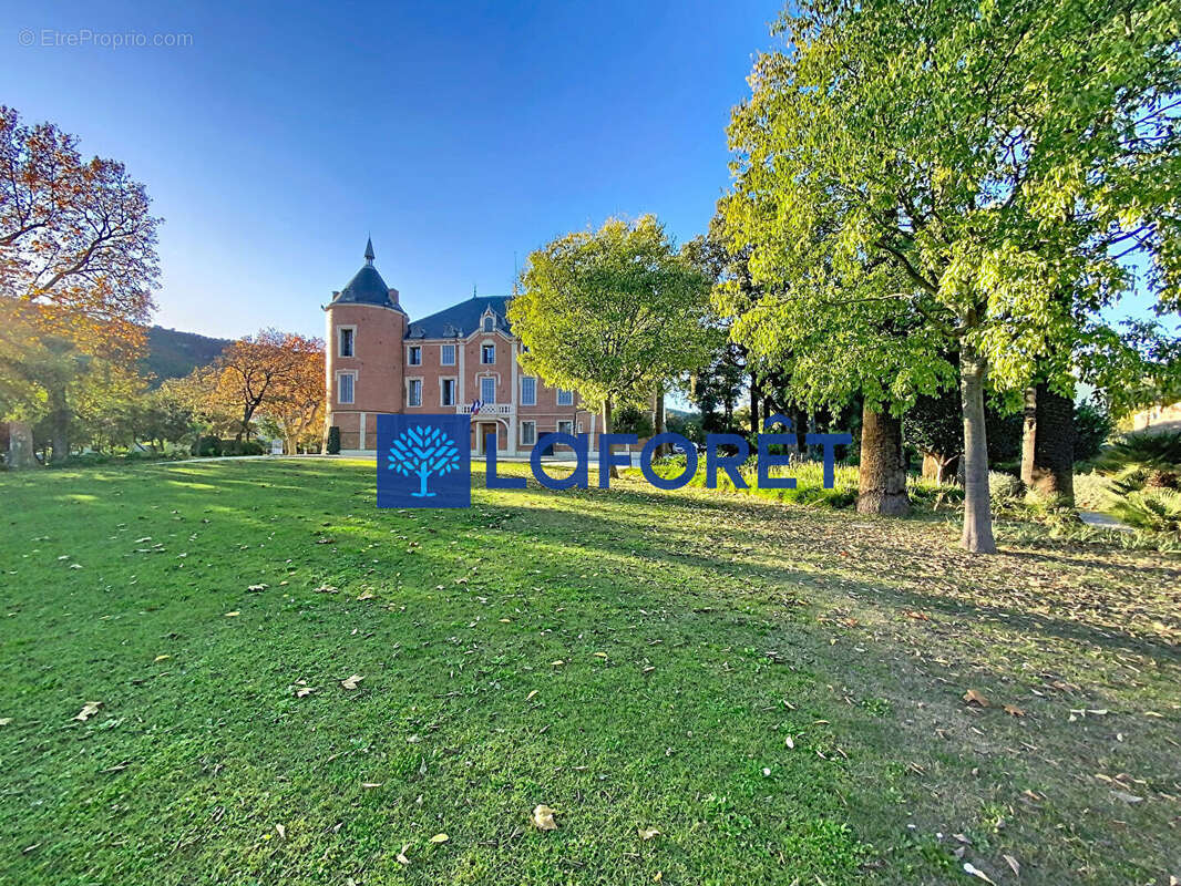 Maison à SOLLIES-PONT