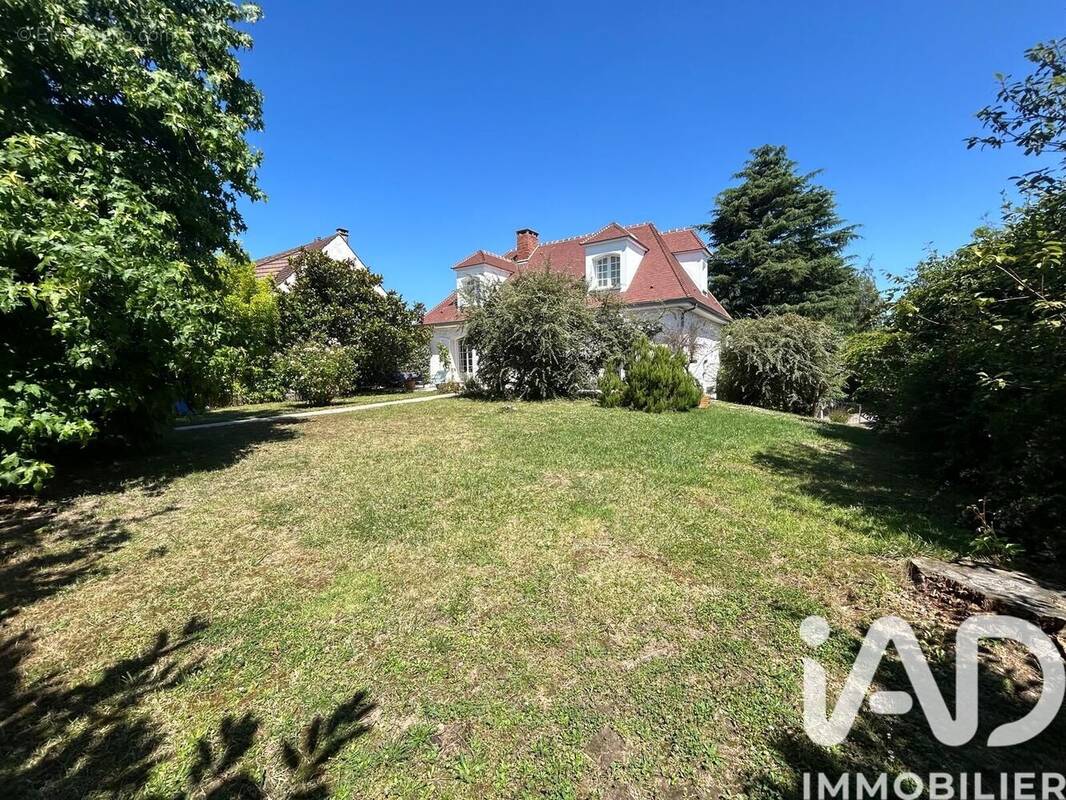 Photo 1 - Maison à BALLAINVILLIERS