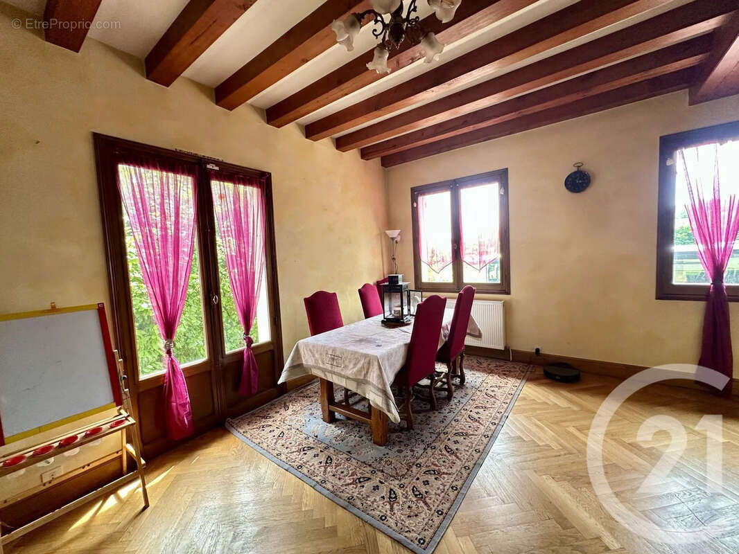 Maison à AUTHON-DU-PERCHE