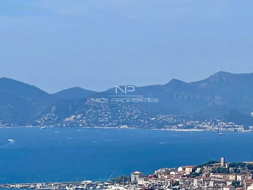 Maison à CANNES
