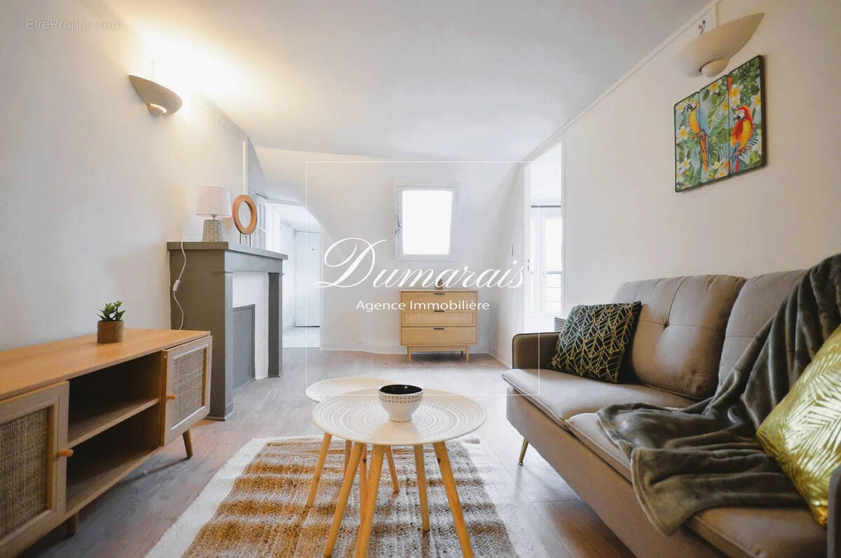 Appartement à PARIS-4E