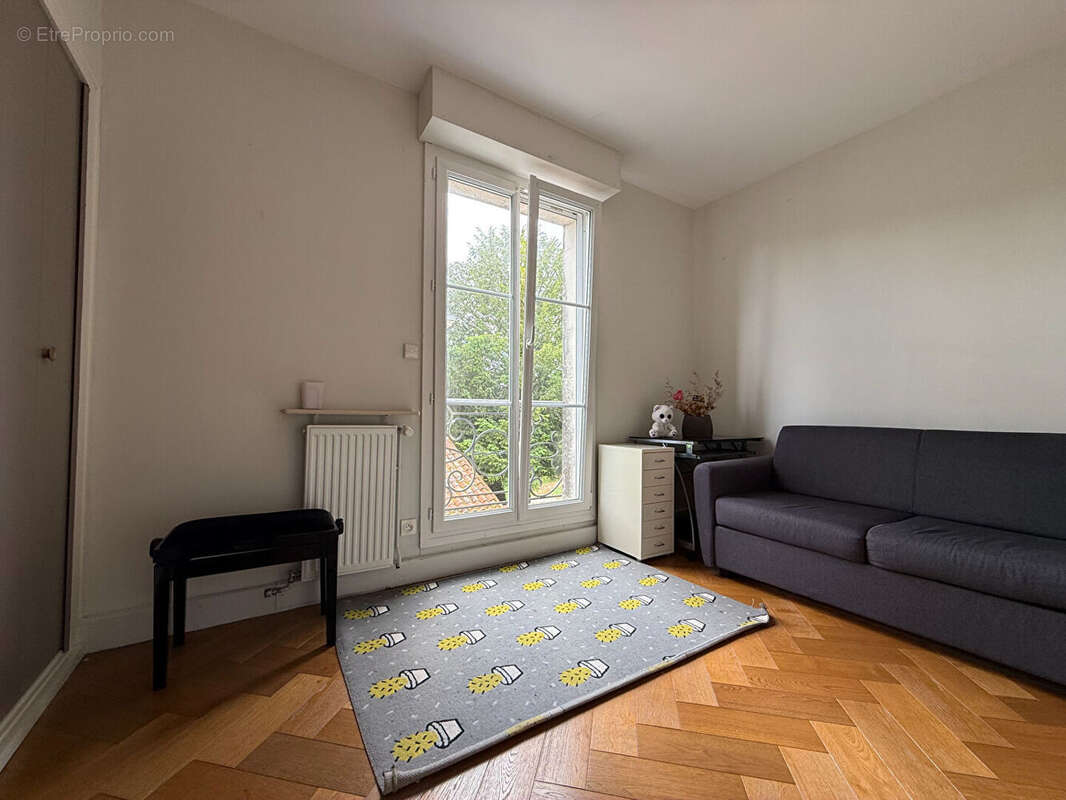 Appartement à SURGERES