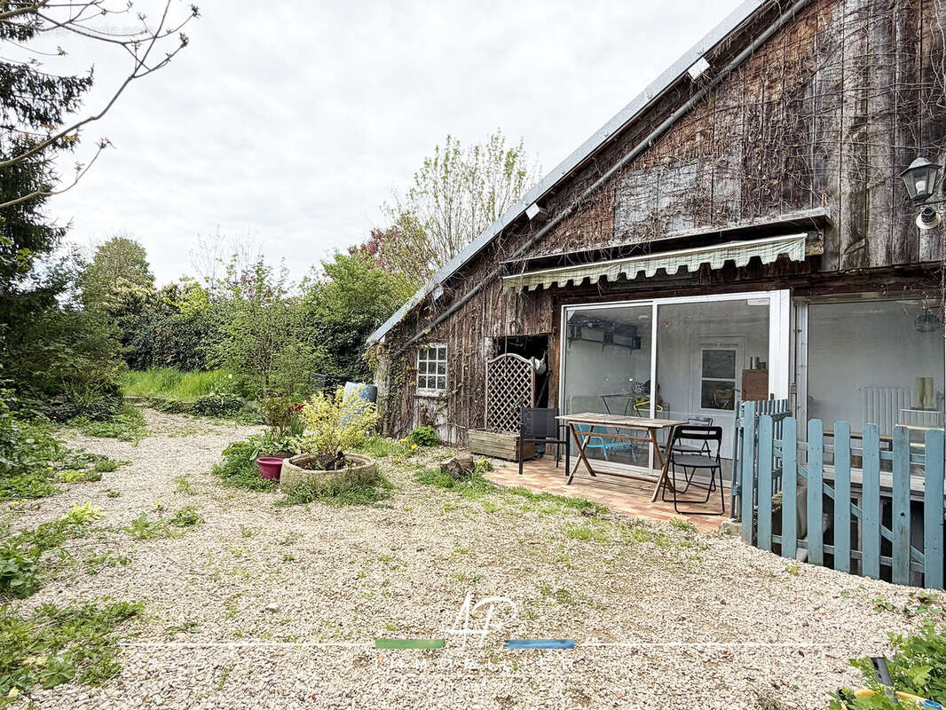 Maison à BEIRE-LE-CHATEL