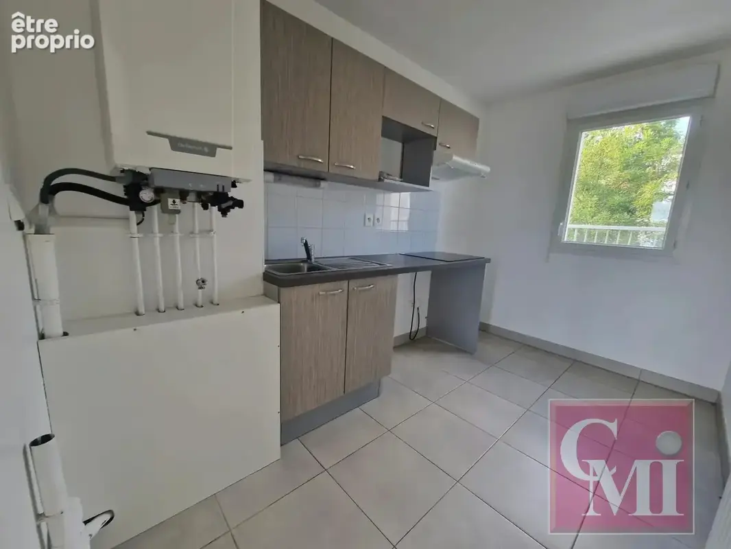 Grand appartement 3 chambres et terrasses ! - photo 3