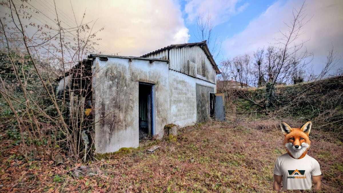 Terrain 2633 m² à Besancon  - photo 5