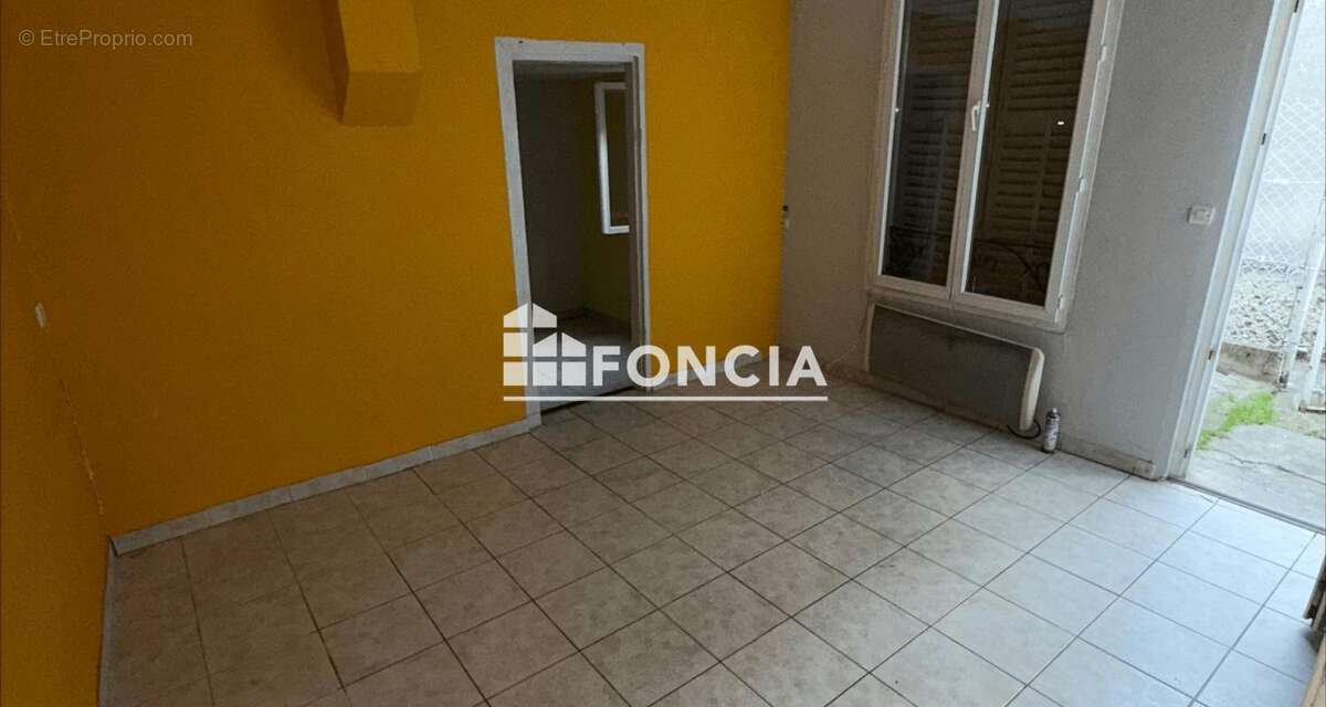 Appartement à ROSNY-SOUS-BOIS