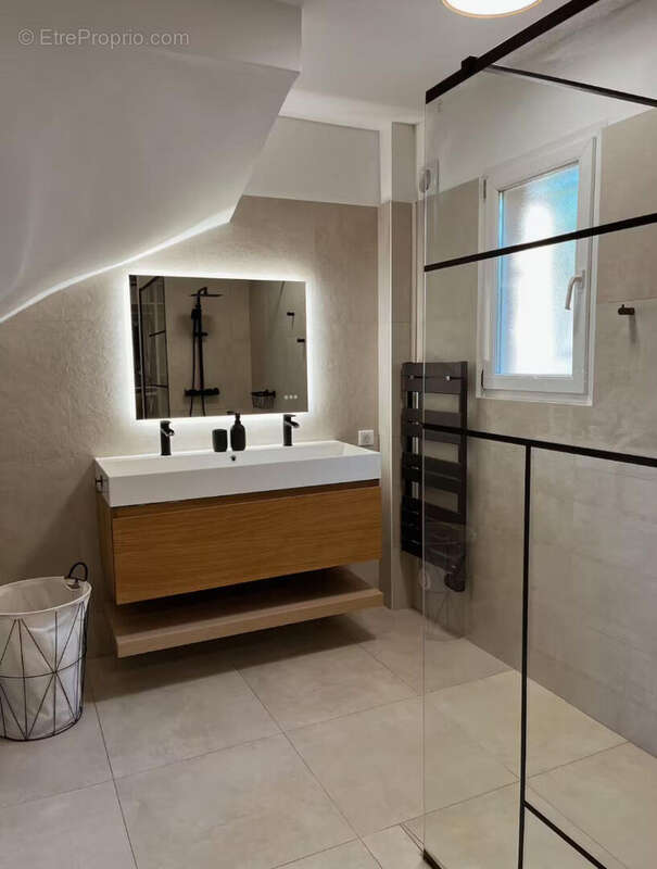 Maison à VILLENEUVE-LES-MAGUELONE