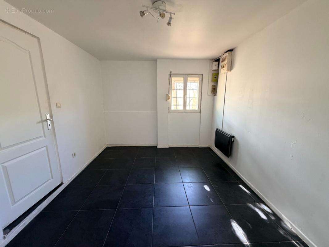 Appartement à MARSEILLE-15E