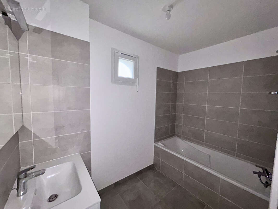 Appartement à ECHIROLLES