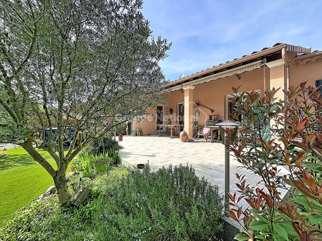 Maison à MONTSEGUR-SUR-LAUZON