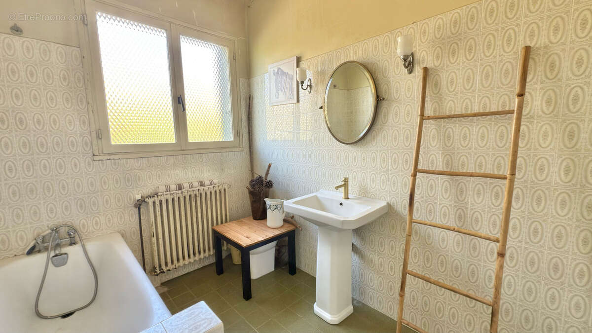 Maison à SAINT-GRATIEN