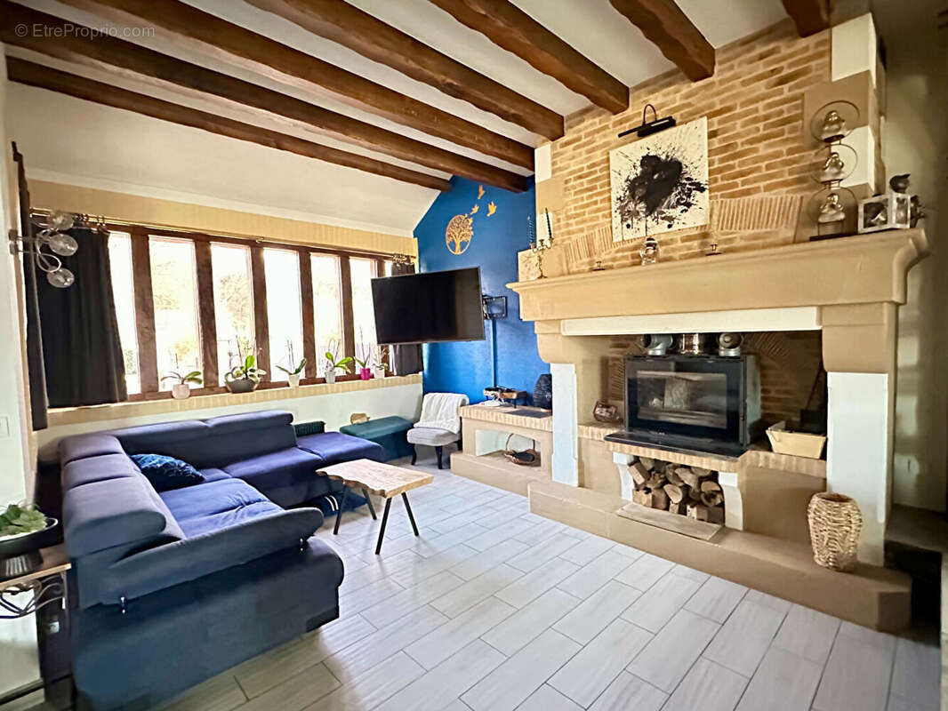 Maison à CLAYE-SOUILLY