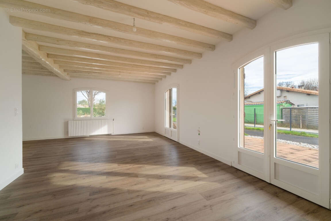 Maison à LE TEICH