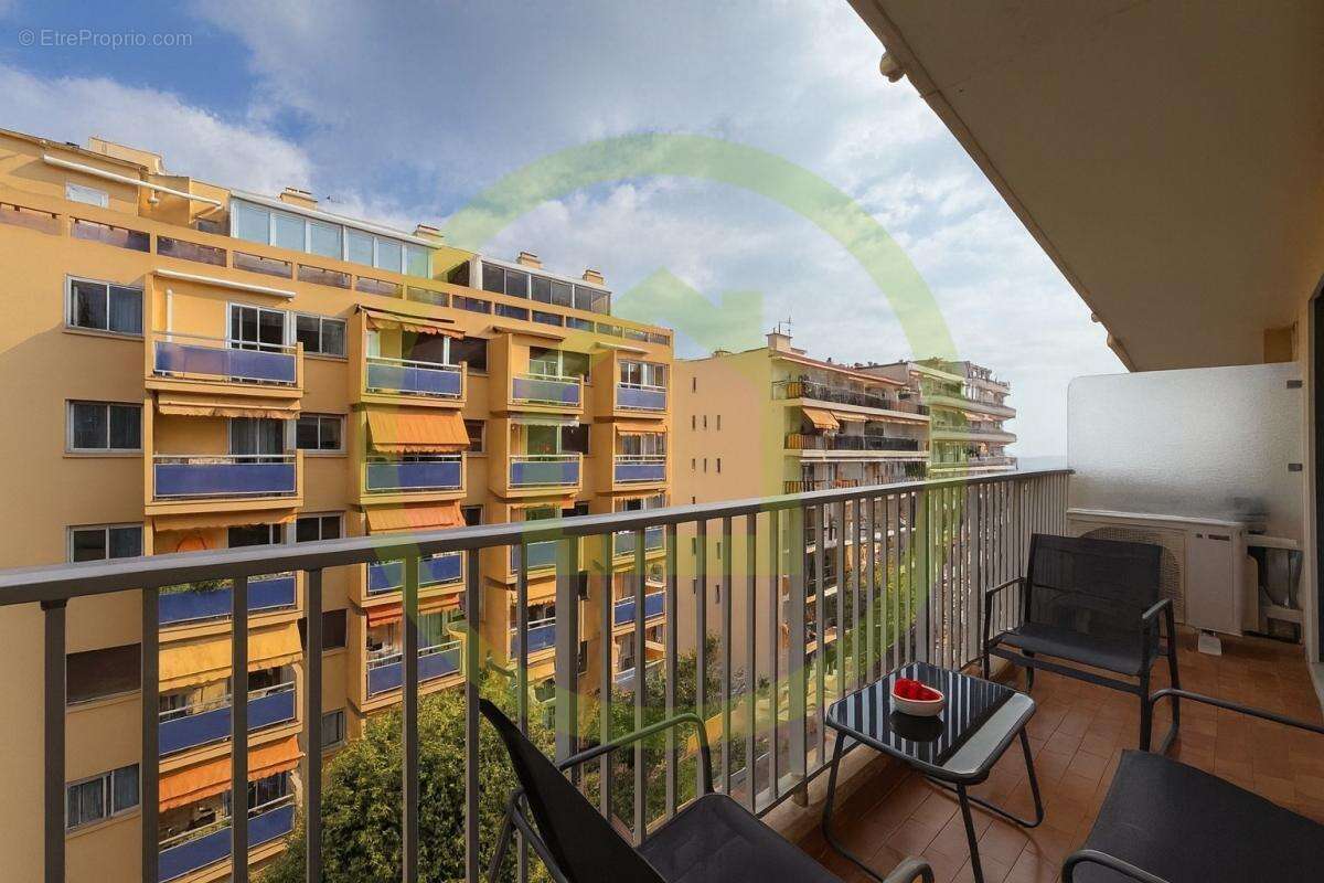 Appartement à ROQUEBRUNE-CAP-MARTIN
