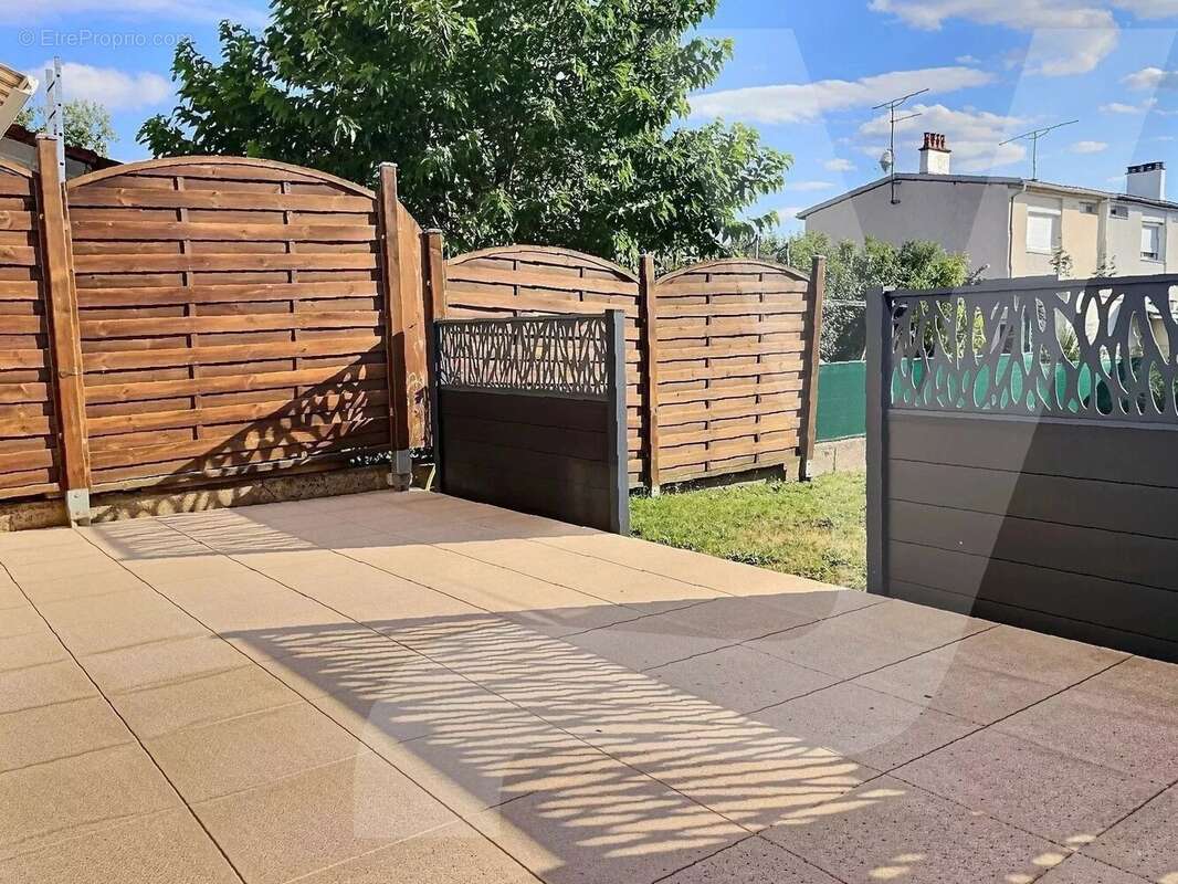 Maison avec jardin et garage - TOMBLAINE - photo 10
