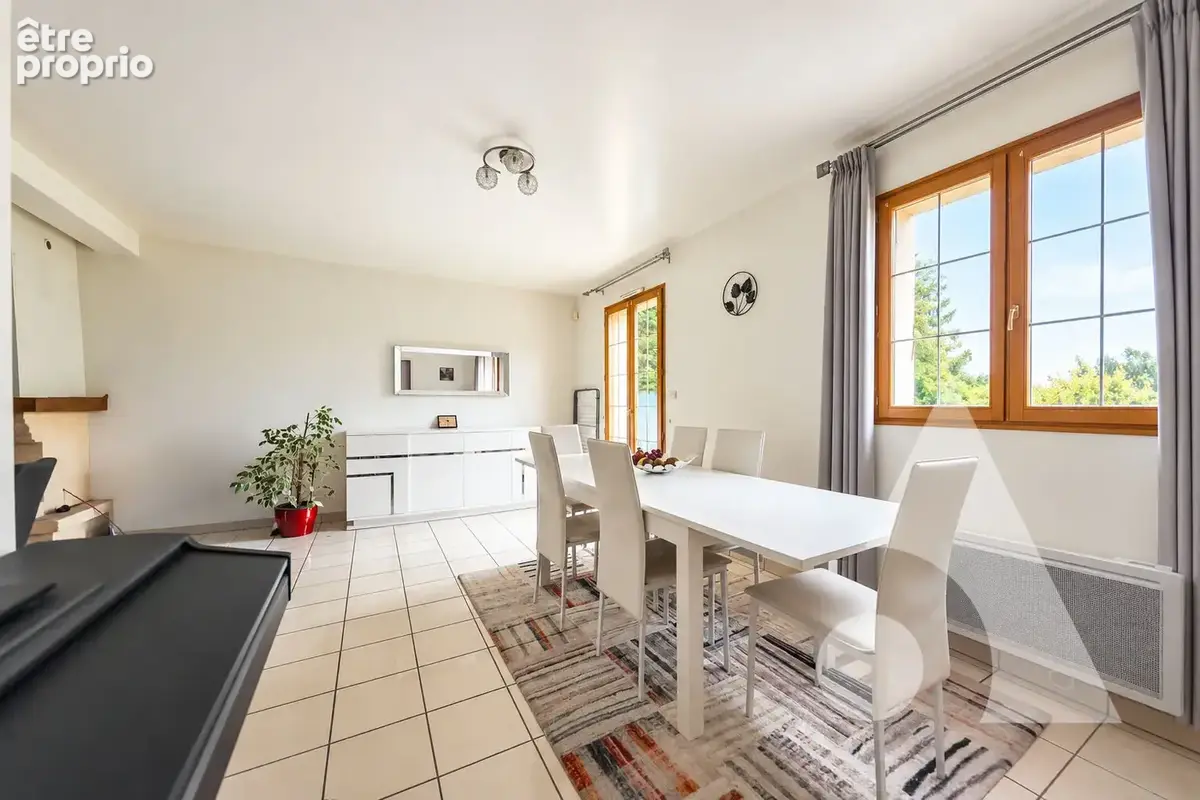 Maison 5 pièces - Beaux volumes - photo 4