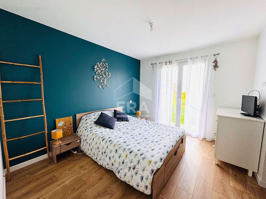 Maison à SAINT-CIERS-DE-CANESSE