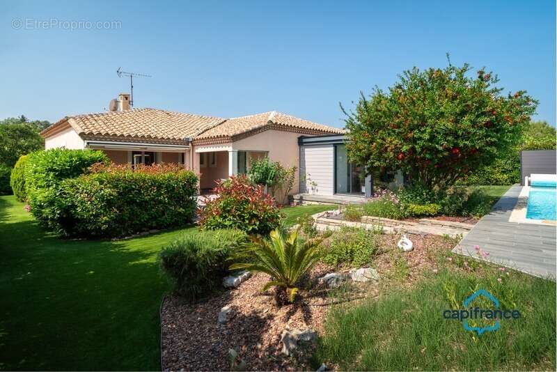 Villa de standing - JUVIGNAC (34) - photo 4