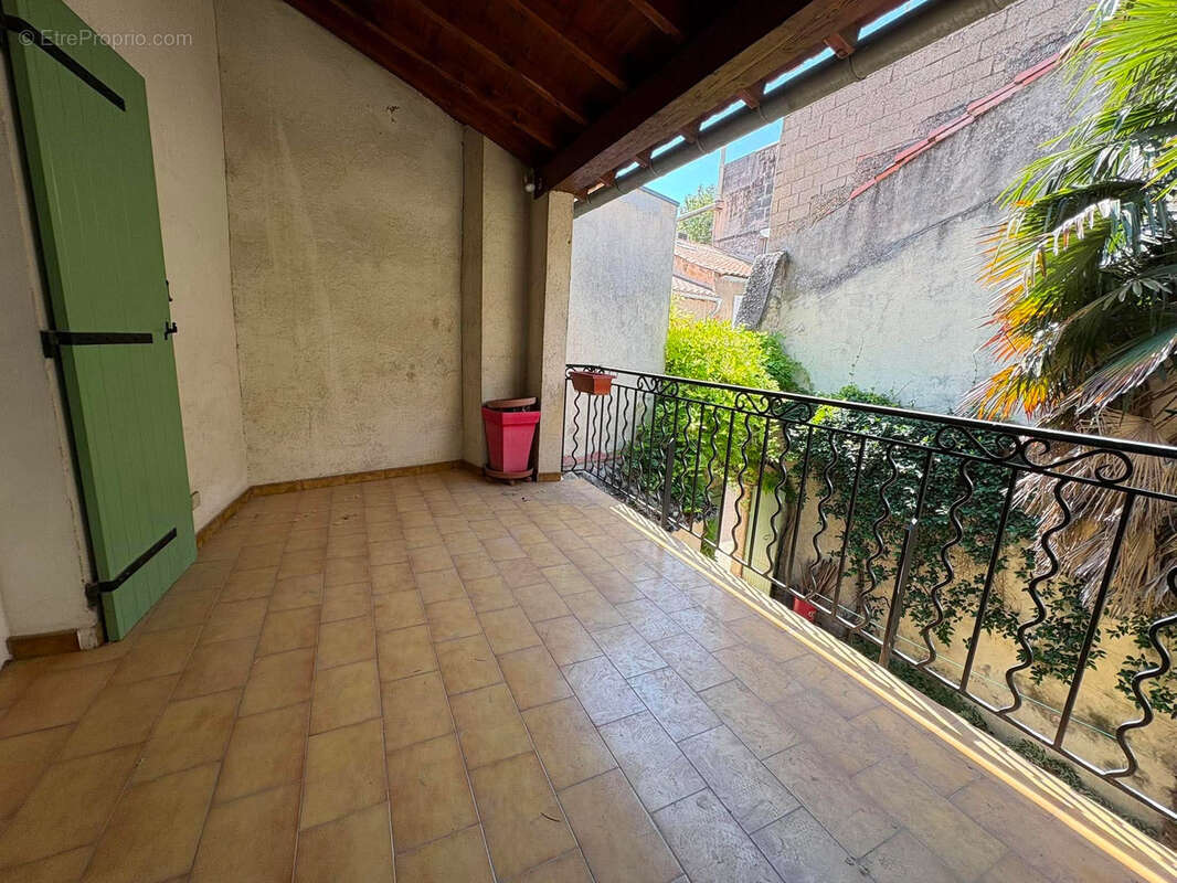 Maison 160 m2 avec cour quartier hauture - photo 8