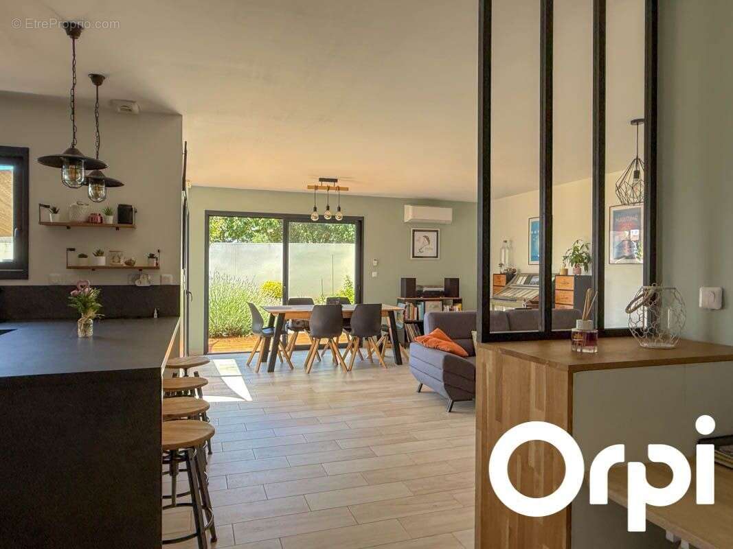 Maison à YVES