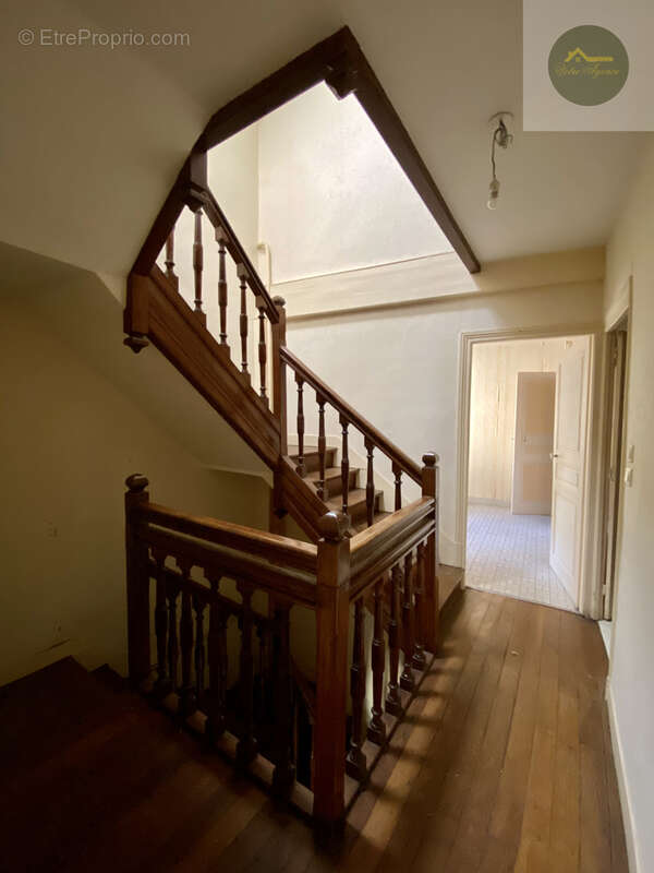 Maison à CHEROY