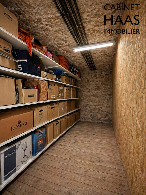 Cave - Appartement à PARIS-12E