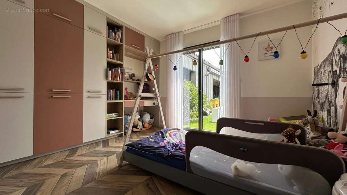 Maison à LA ROCHELLE