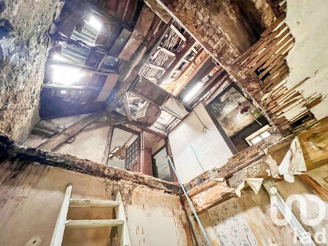 Photo 3 - Maison à CHISSEY-EN-MORVAN