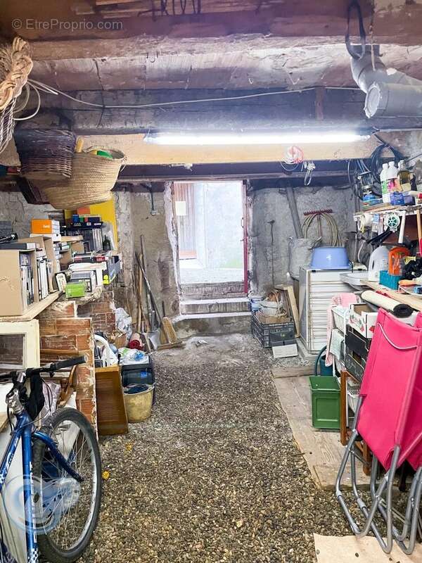 Maison à REVEST-DU-BION