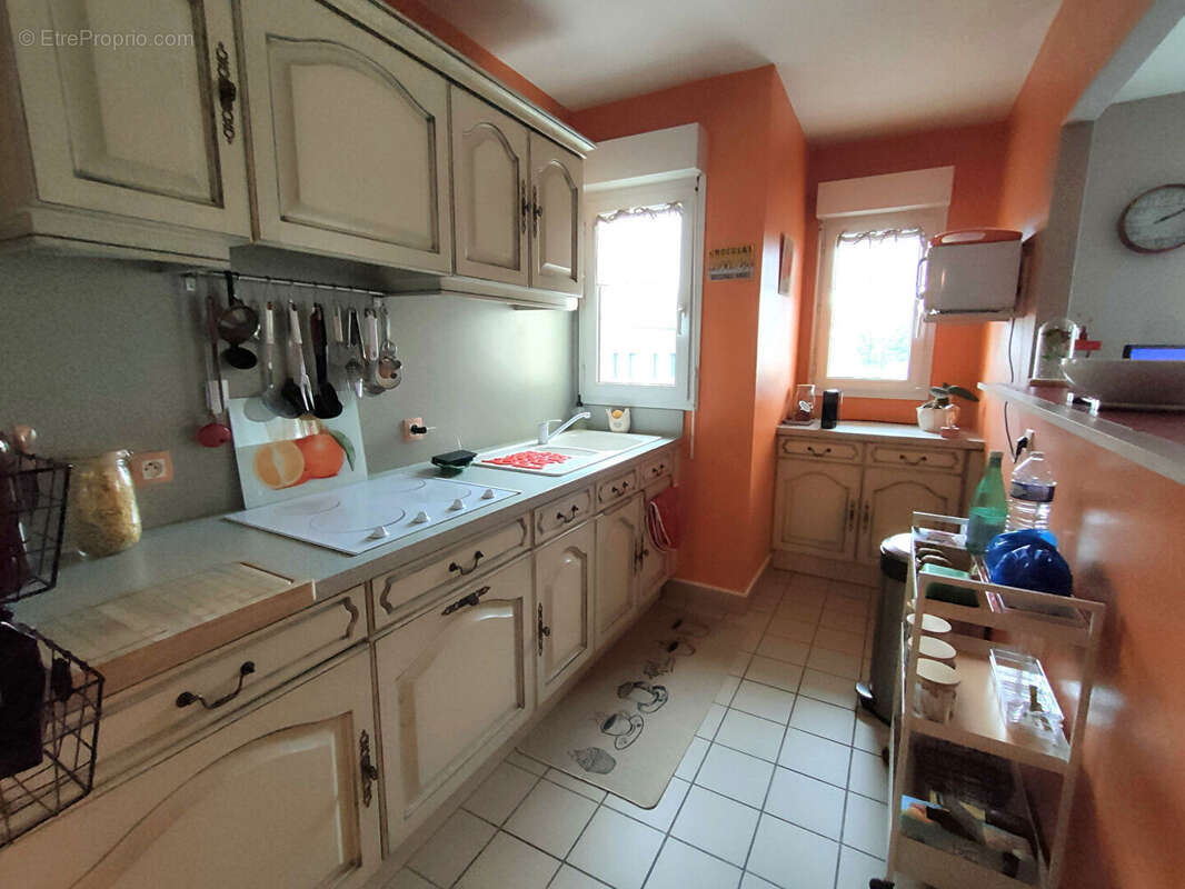 Appartement à LILLEBONNE