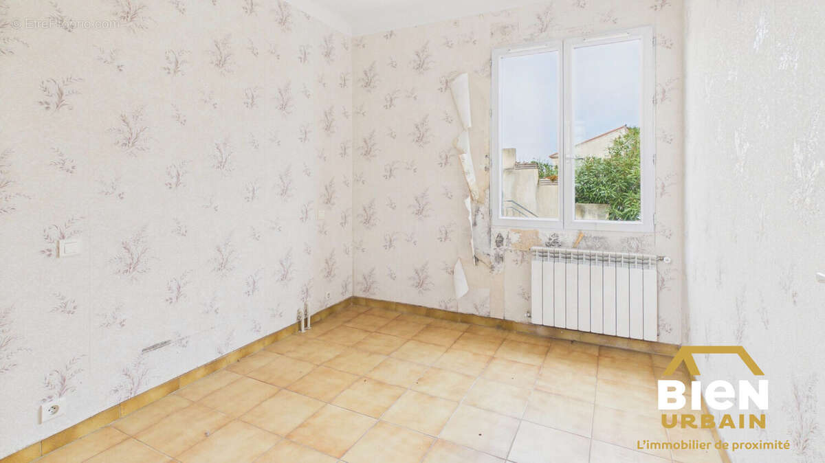 Appartement 117 m² à Garons  - photo 9