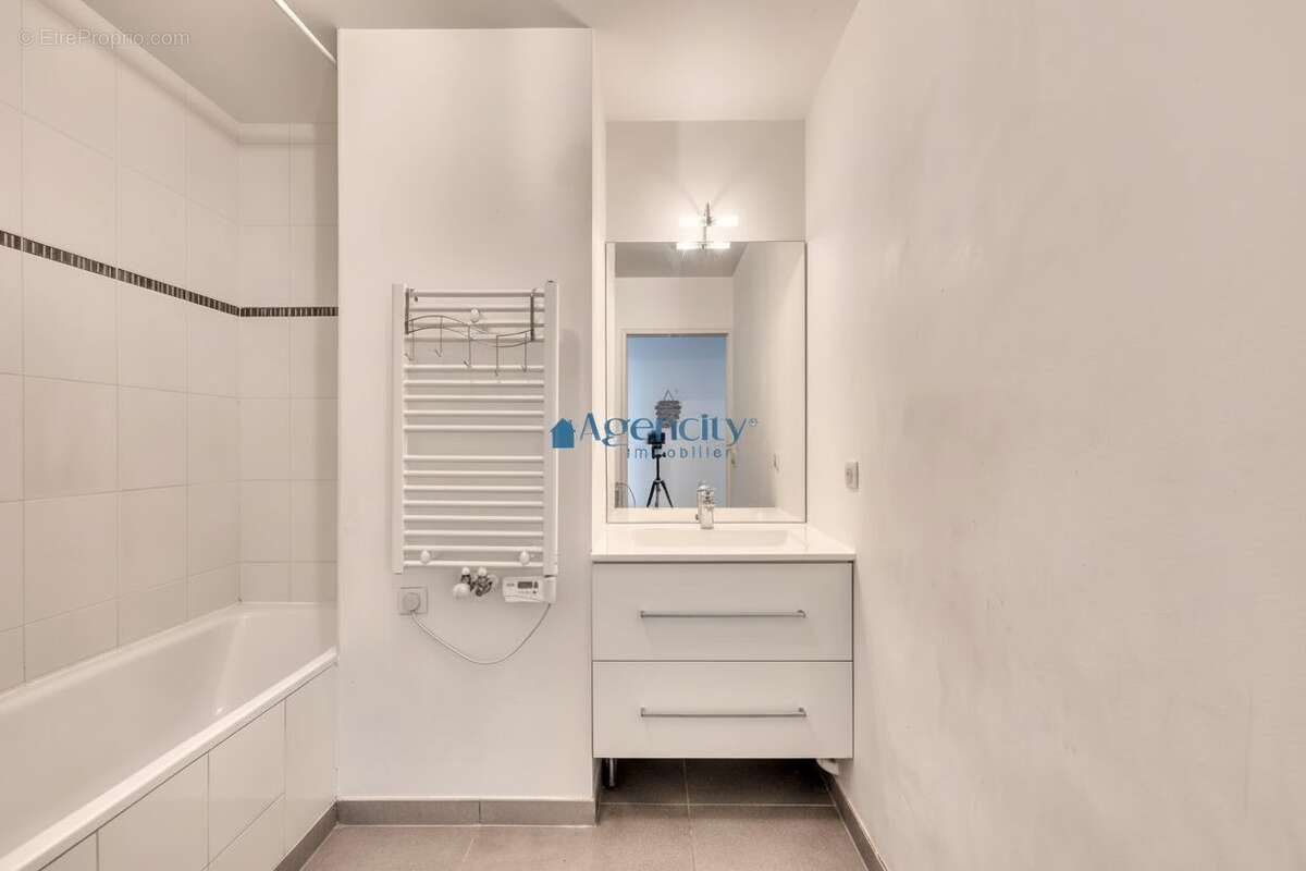 Appartement 64 m² à Noisy-Le-Grand  - photo 7